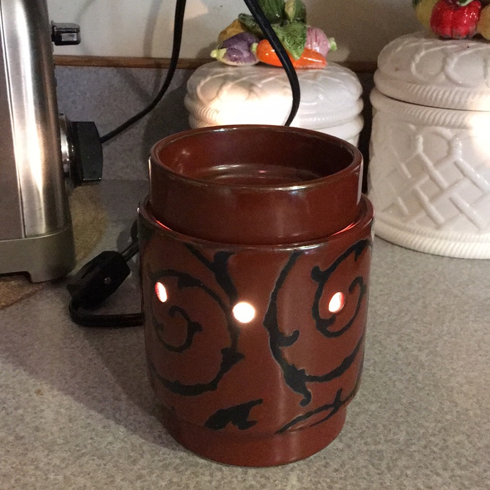 Scentsy wax burner